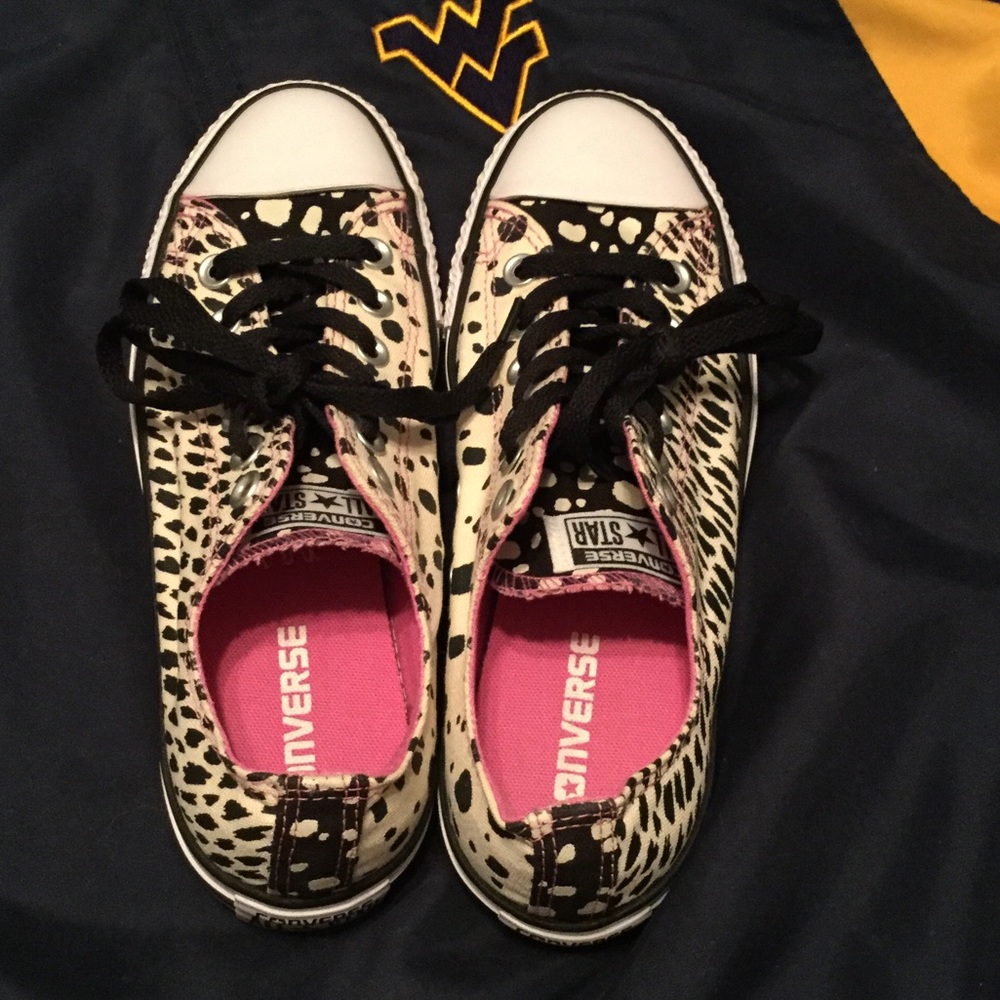 Converse Women's Animal Print Low Top Sneakers in Black & Pink